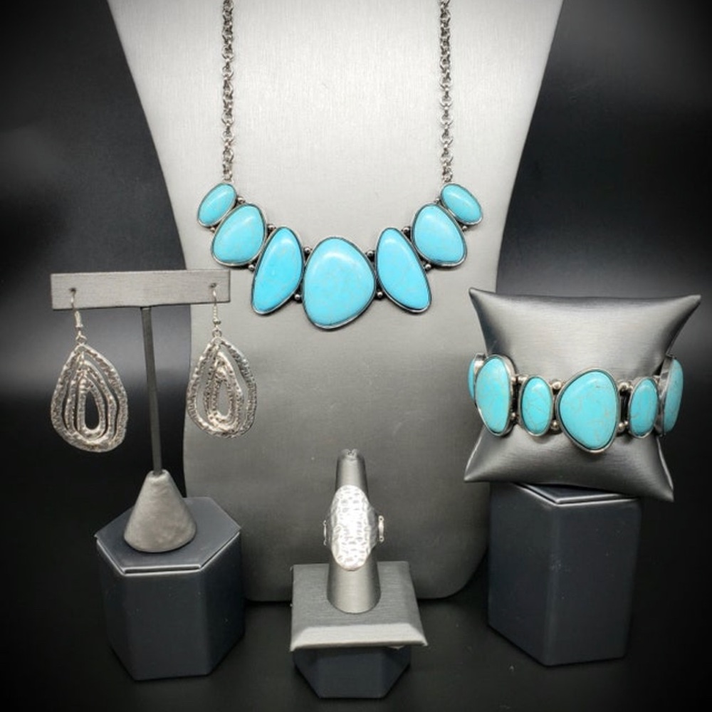 Paparazzi 4 pieces set